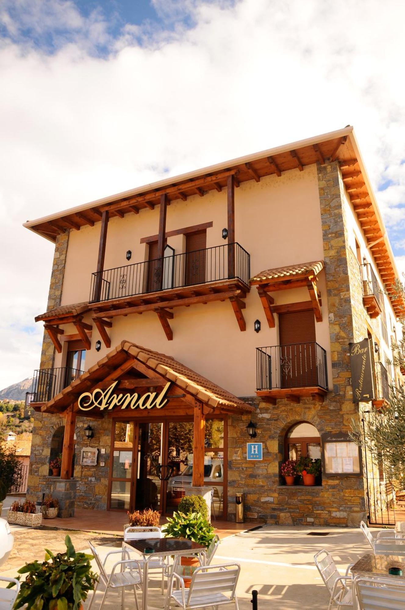 Hotel Arnal Escalona Exteriér fotografie